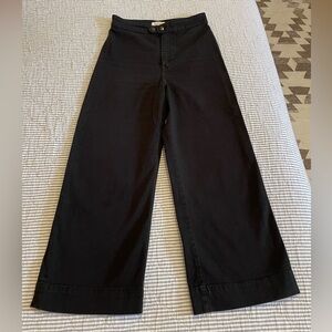 & other stories Los Angeles atelier black cotton pants